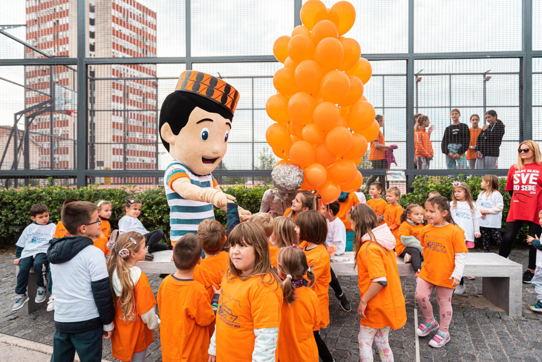 Šibenik obilježio 57. rođendan velikana svjetske košarke: 'Neki ljudi čine razliku u svijetu, njih treba slijediti!'