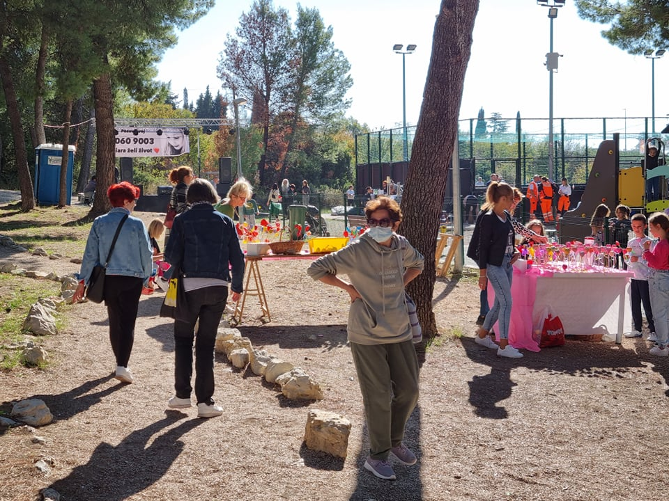 Sport, glazba, druženje, ručak: U Rasadniku cijeli dan traje akcija za malu Kiaru, evo kako je to izgledalo jutros 