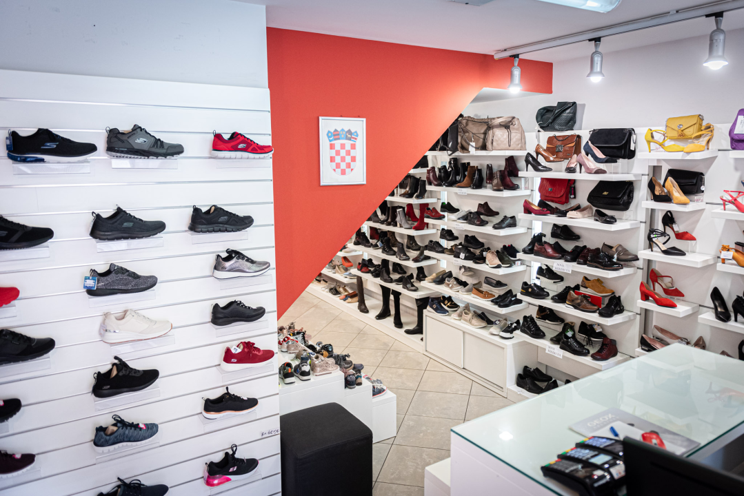 Stiže zima, vrijeme je za nove čizme! Dućani u centru grada imaju odličnu ponudu, evo naših favorita