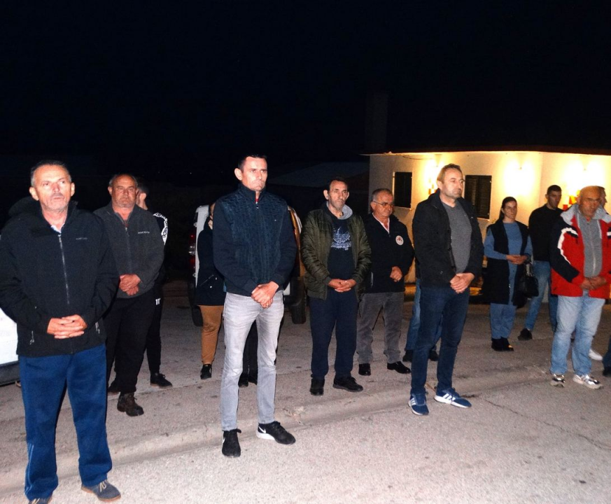 Vukšićani zapalili svijeće za Škabrnju i Vukovar