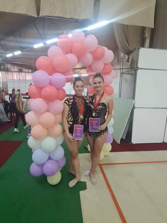 S puno odličja gimnastičarke Šibenik-Dalmacije vratile se iz Crne Gore