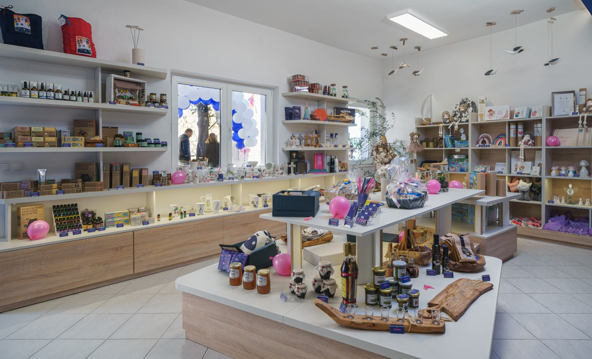 U Vodicama otvoren darovni dućan Fjok s vrhunskim hrvatskim proizvodima! 