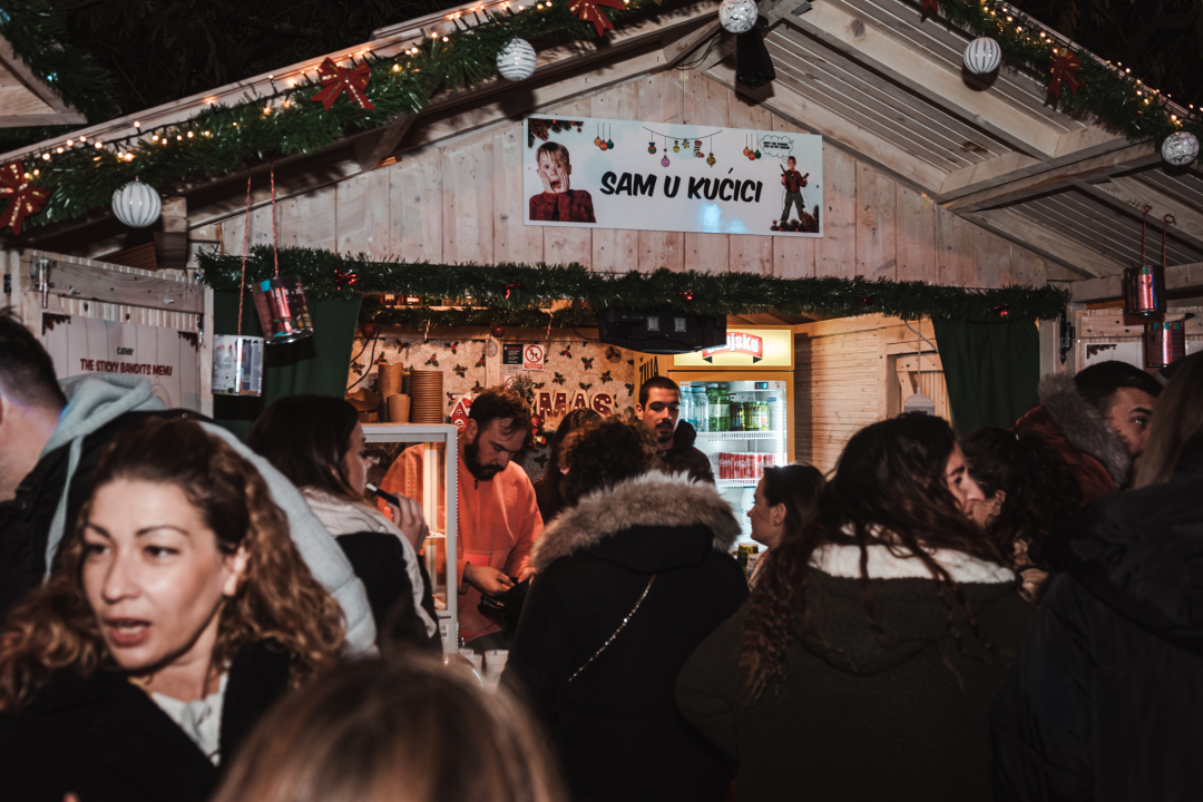 Adventuristi se uz hitove BluVinila cijepili najboljom zabavom: U Đardinu je bilo odlično!