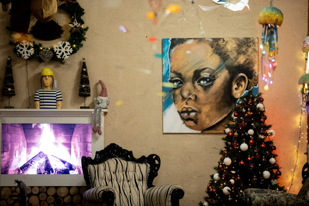 Otvoren Božićni tinel u Azimutu: Prodajna izložba u čarobnom ambijentu