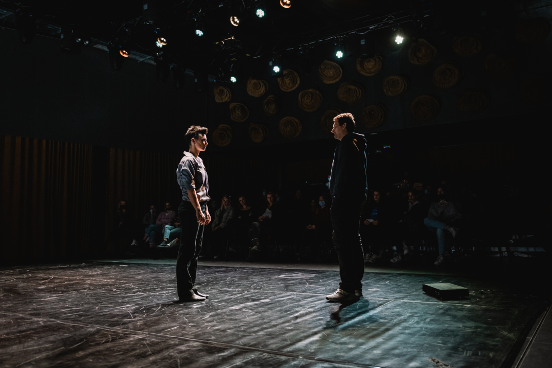 ‘Love will tear us apart’ u Arsenu: Vrhunski ples, vrhunska glazba i slučajni plesač iz publike