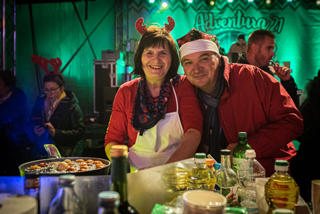 'Grandece od cukra', predvođene popularnom Duki, ispekle najbolje fritule na Frituladi u đardinu 