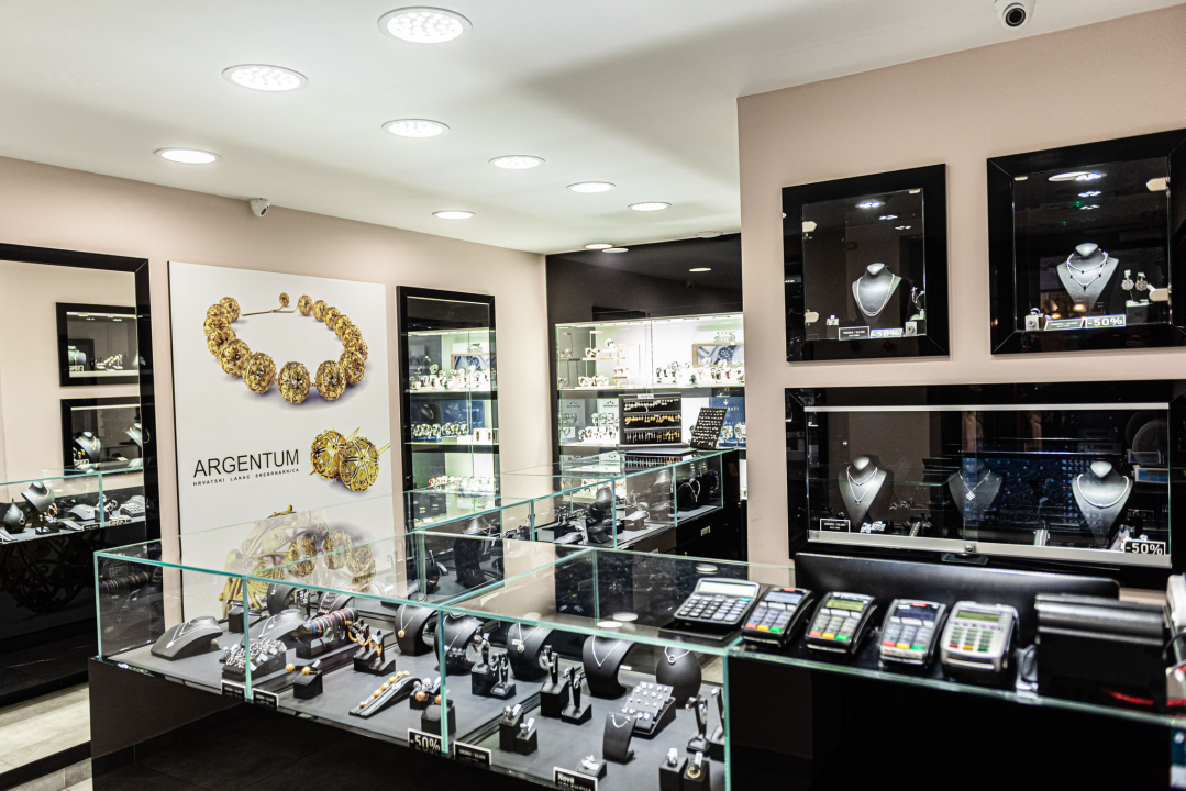 Božić je pred vratima, pronađite najbolje poklone u centru grada!