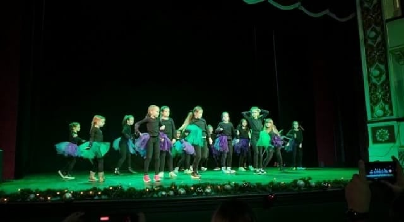 U šibenskom kazalištu održana plesna priredba 'Božićna želja za Kiaru': Prikupljeno preko 8 tisuća kuna 