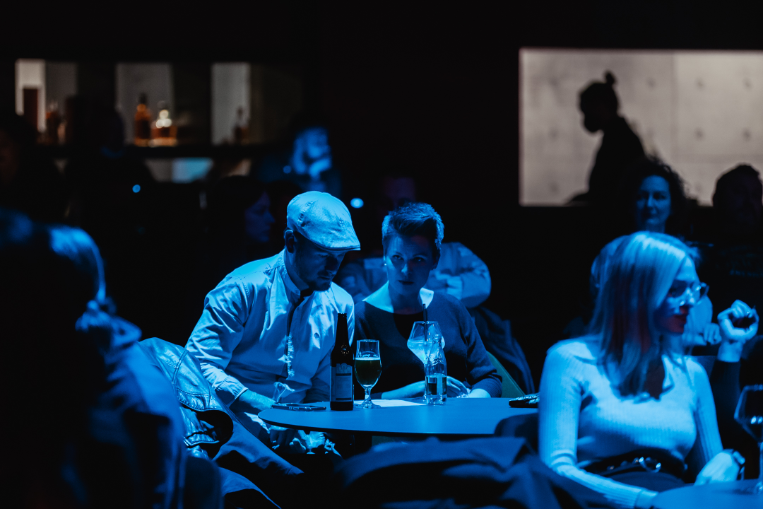 Zabezeknuti Vlatko Štampar sat i 45 minuta u Arsenu valjao fore, publika je plakala od smijeha!