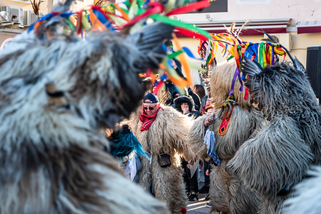 Bake opet napravile ludilo uz ‘Masturbatore s Murtera’, ‘Benkovački sajam’, liječnike i janjetinu