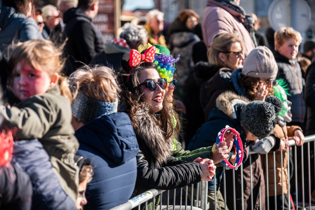 Bake opet napravile ludilo uz ‘Masturbatore s Murtera’, ‘Benkovački sajam’, liječnike i janjetinu