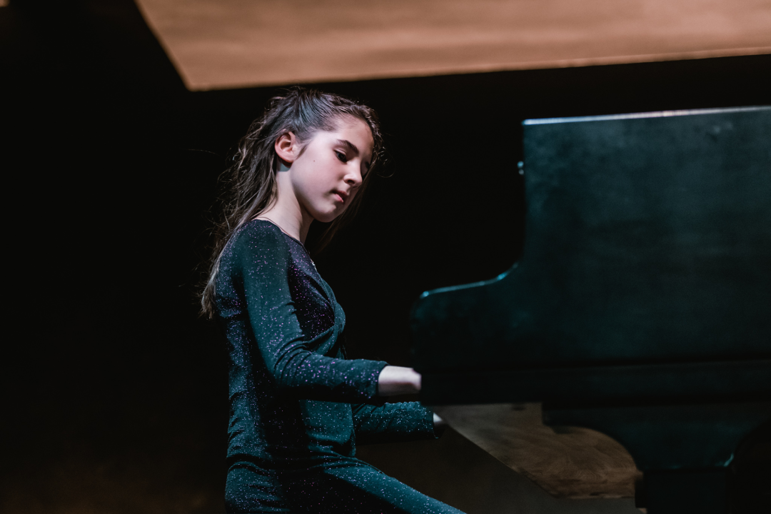 Mali komadi za male ruke: Najmlađi učenici glazbene škole oduševili na koncertu u Arsenu