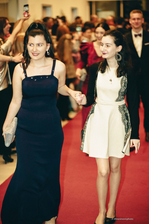 Učenici Medicinske škole u večeri koju će pamtiti do kraja života (1. dio)