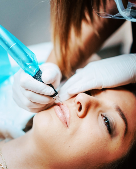 Naručite se na hit tretman trajne šminke kod Jelene Radak! 