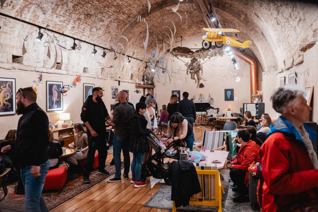 'Fallitur Visus – Izgled vara': Zaštićene životinjske vrste Ive Sabljić Martinović na izložbi u Azimutu 