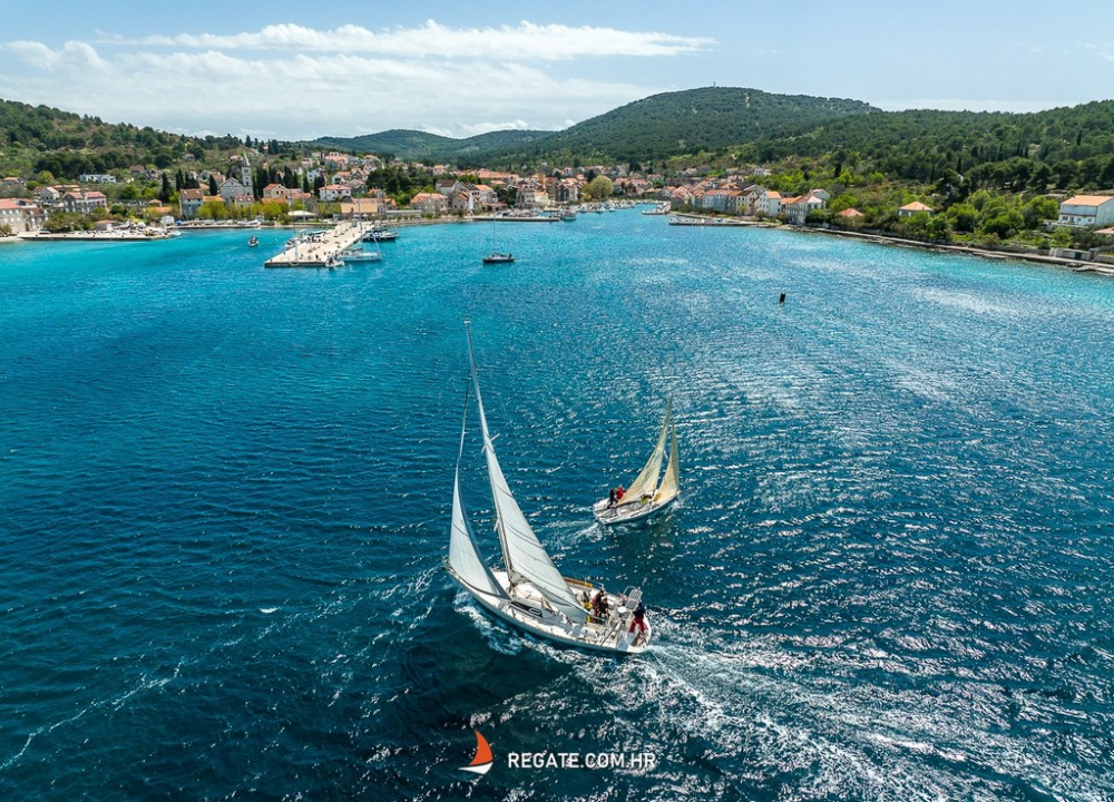 18. Zlarinska regata krstaša: Ukupni pobjednik je posada Gringo 3 iz Zadra