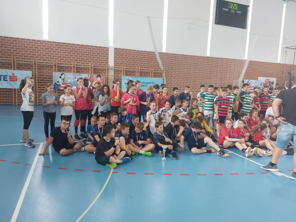 Mladi rukometaši šibenskog Adriatica osvojili drugo mjesto