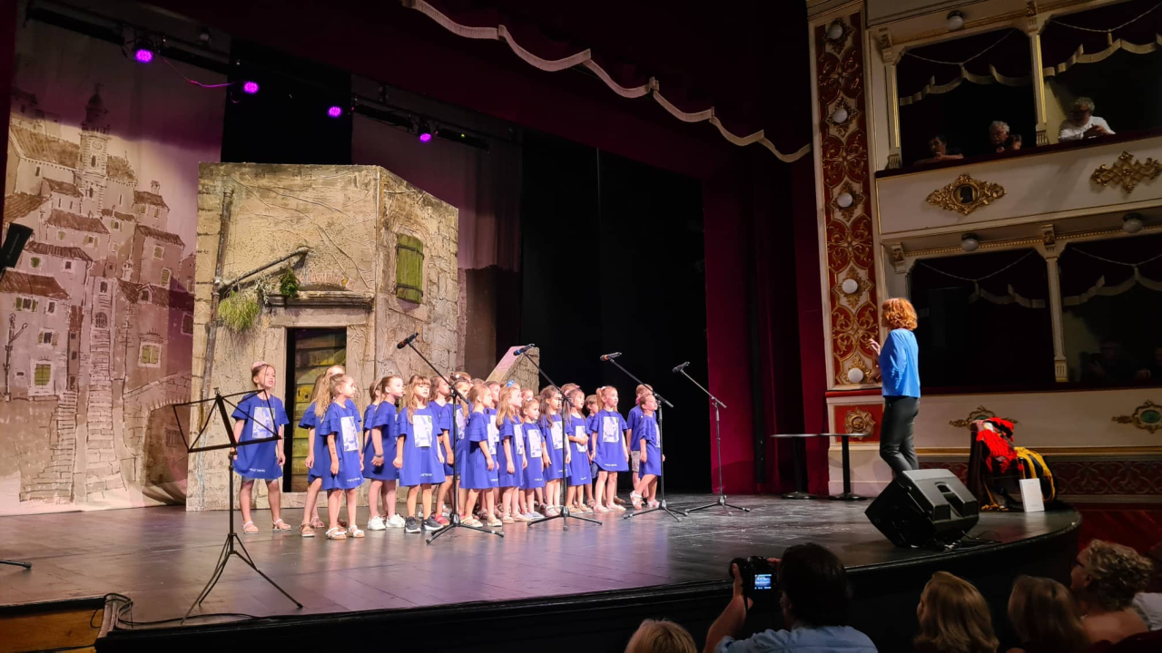 Ante Barbača u dotu nam je ostavio neprocjenjivo blago: 'U životu su mu bili najvažniji obitelj, pisma i dišpeti'