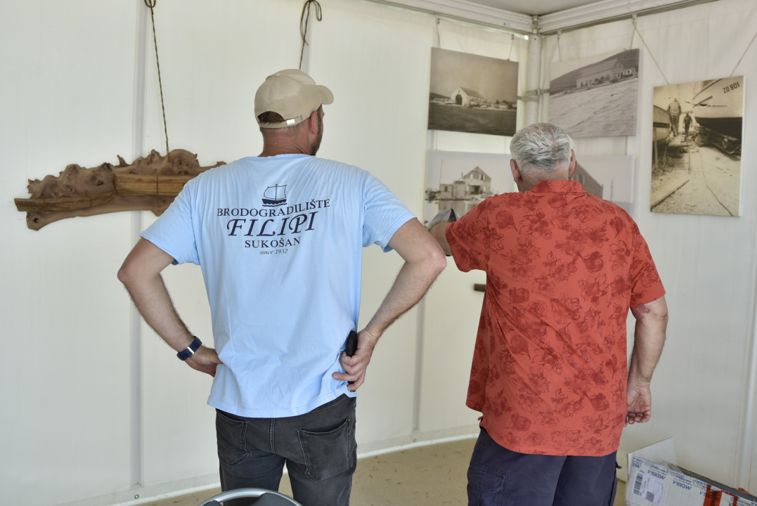 Jedinstveni doživljaj: U Betini održan Sajam tradicijske drvene brodogradnje