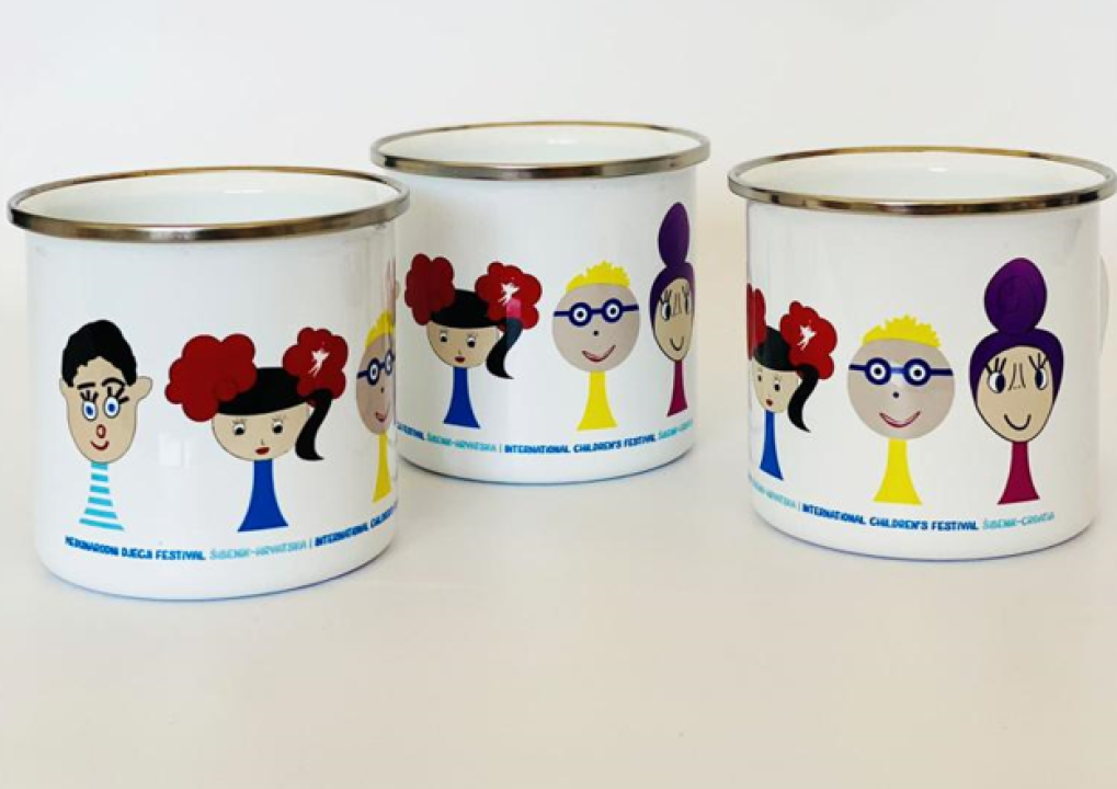 MDF od ove godine ima suvenirnicu s prepoznatljivim festivalskim motivima