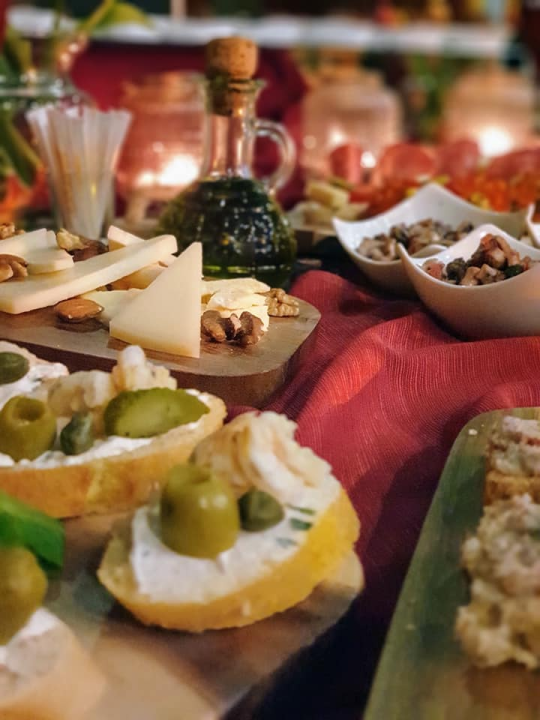 Zabavite se uz popularne Diktatore ovog petka u Makine!