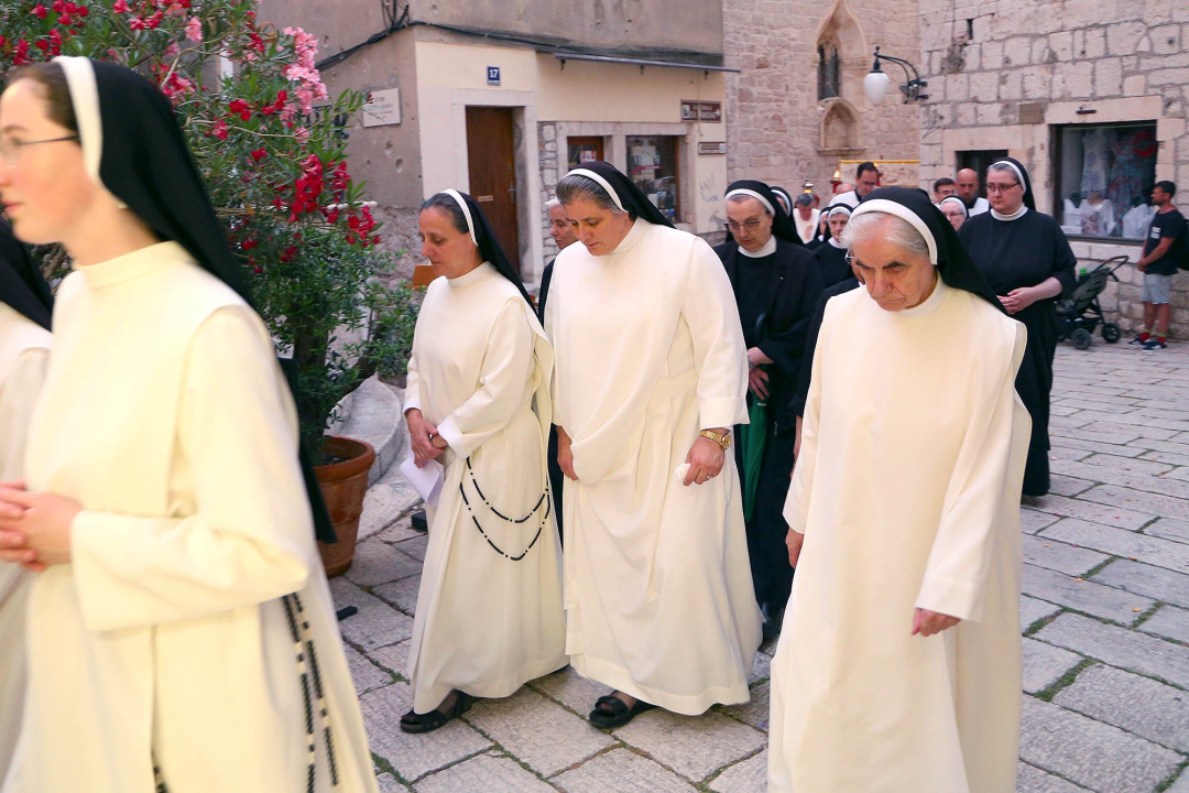 Vjernici u Šibeniku proslavili Tijelovo
