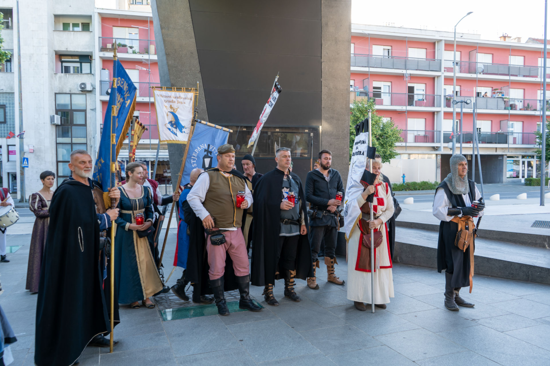 Svečani mimohod, radionice, mačevanje, vatreni show…: Završili ovogodišnji Zvonimirovi dani 