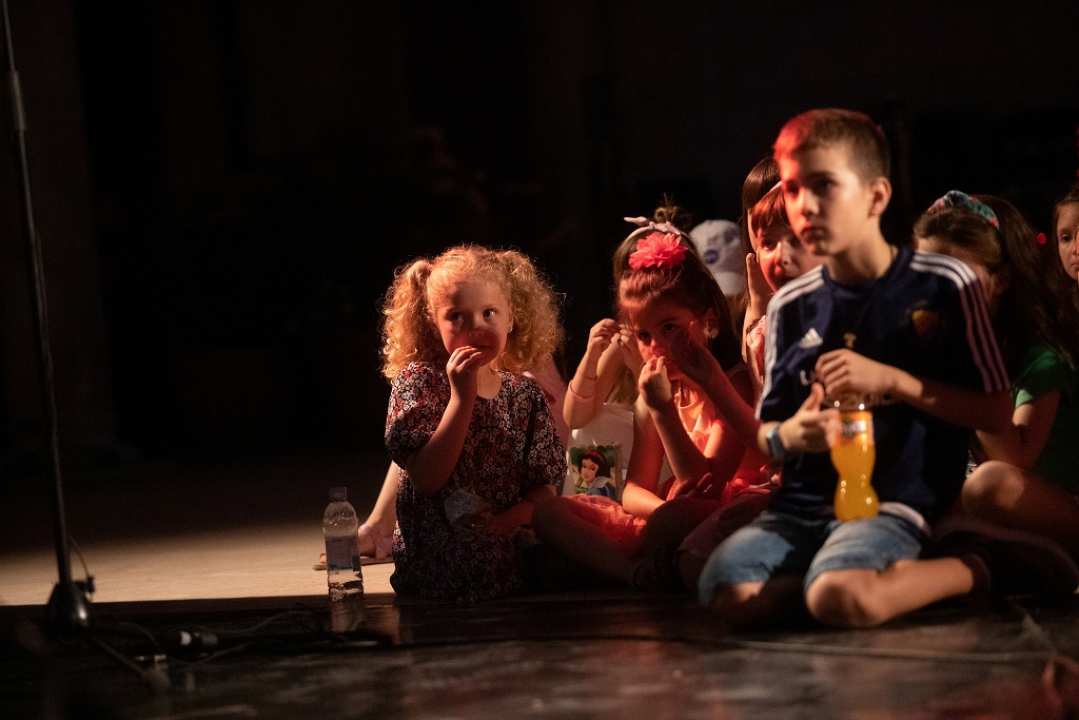 Danas na MDF-u nilski konj Nellie, cirkuski plesni tečaj, dvije predstave i film