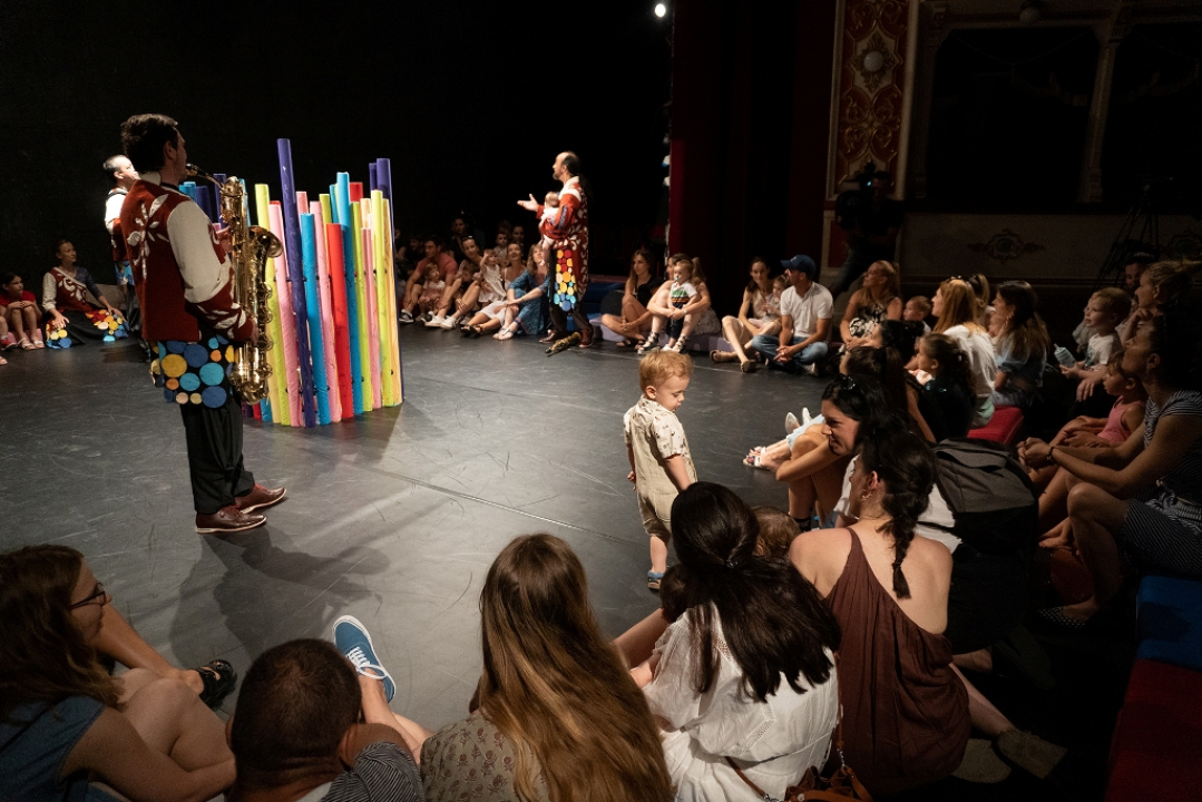 Nema do petka u Šibeniku na MDF-u: Provjerite današnji program na trgovima i ulicama 