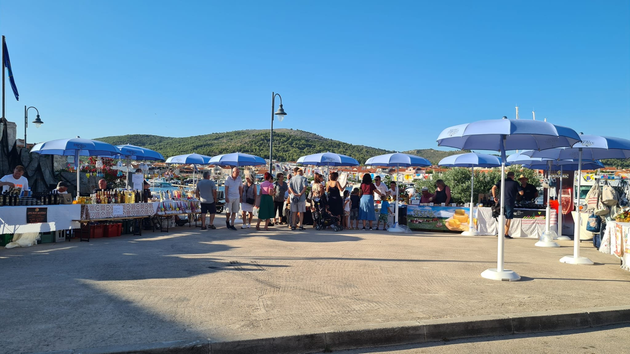 Najbolje iz Zagrebačke županije: Dvadeset OPG-ova, obrta, kućnih radinosti… predstavilo se u Tribunju 