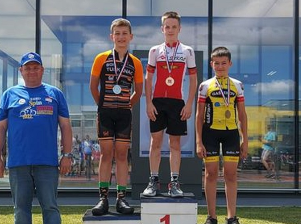 Članovi Fortice u cestovnoj utrci: Petra Čuklin srebrna, Mihovil Relja brončani