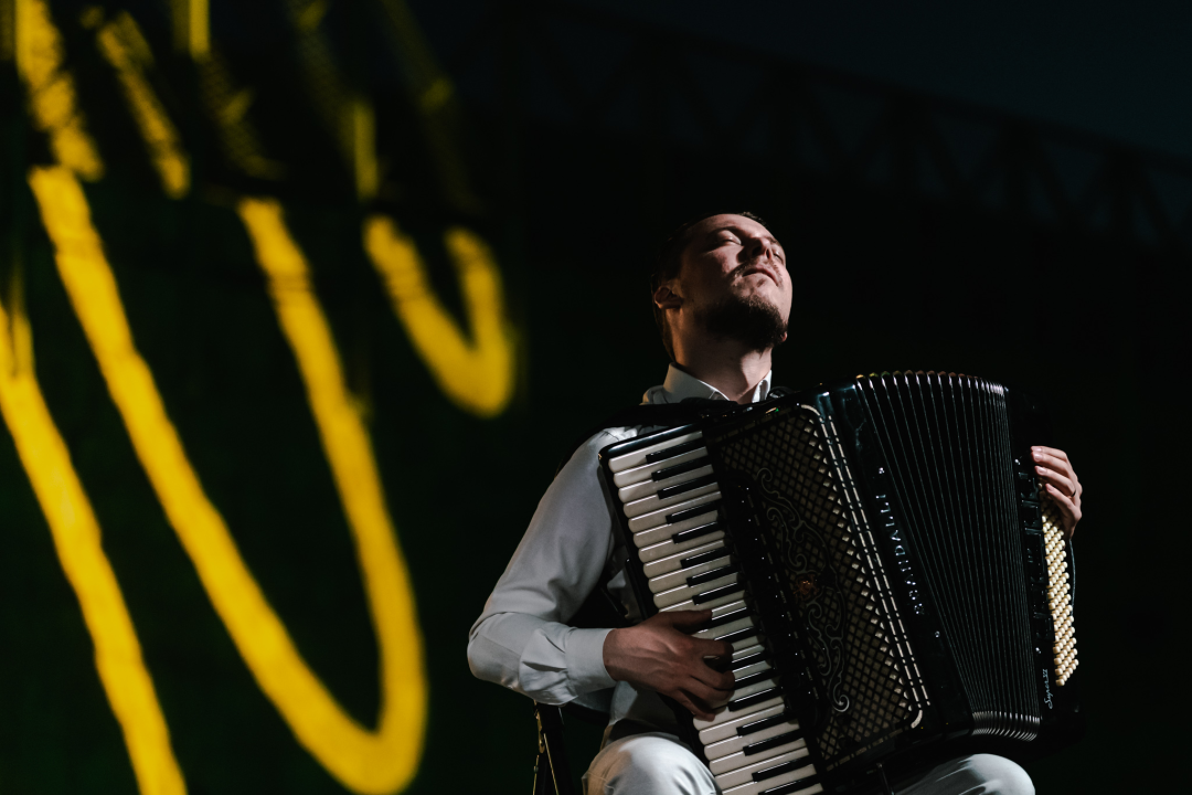 Amira Medunjanin po treći put na sv. Mihovilu: Red glazbe, red suza pa red smijeha!