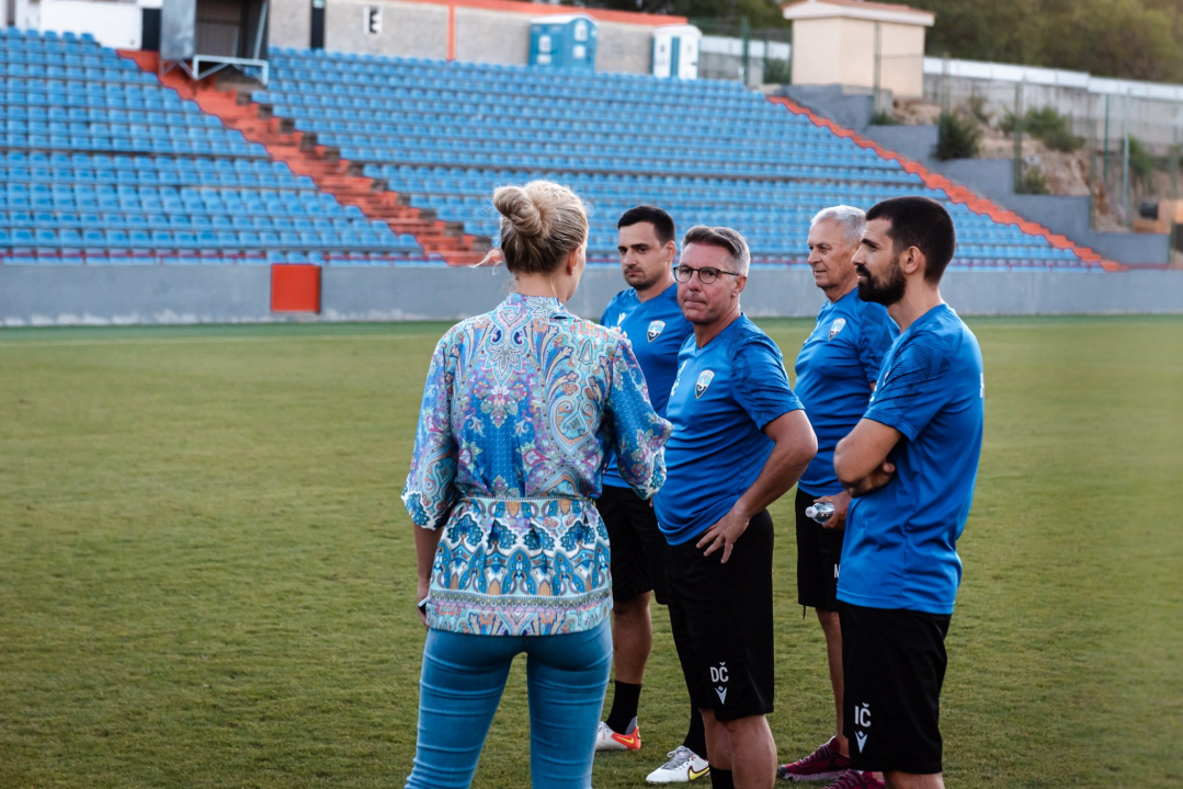 Nogometaši Šibenika odradili fotografiranje uoči subotnjeg starta nove sezone