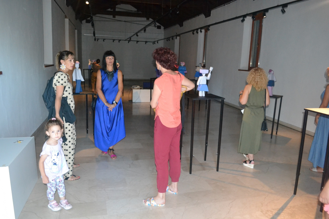 U Kninu otvorena multimedijalna instalacija 'Odakle dolazimo? Što smo mi? Kamo idemo?'