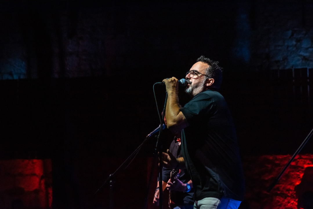 Tony Cetinski u Šibeniku predstavio novi izgled i usput oduševio publiku