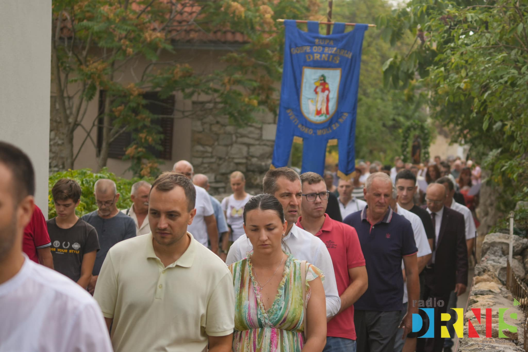Drnišani danas slave sv. Roka, večeras na fešti Dalmatino