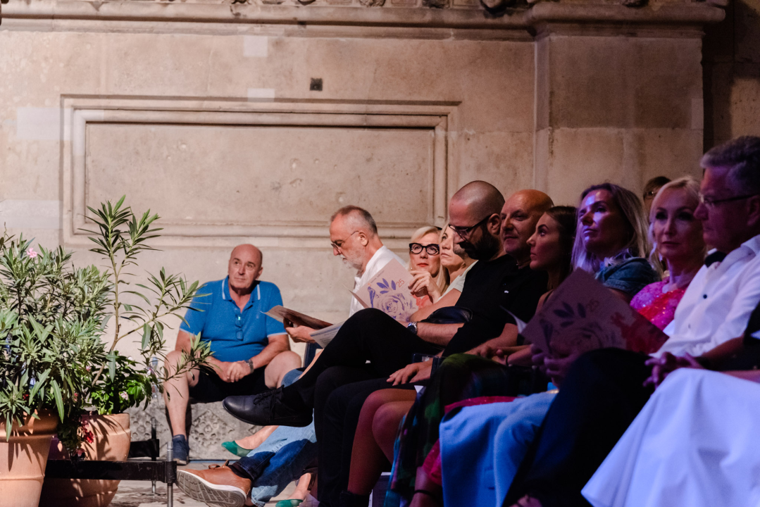 Dok žiri bira pobjednike i dok se zbrajaju glasovi publike, pogledajte fotografije svih izvođača 25. Šansone