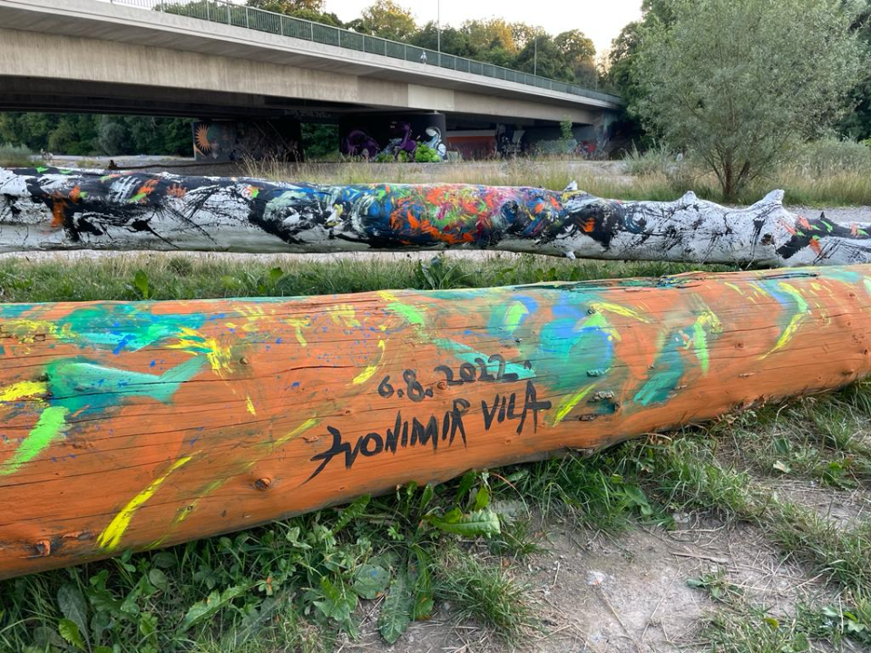 Svi umjetnici oslikavali zid, samo Zvonimir Vila stablo: 'Zakasnio sam'