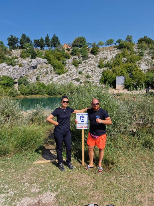 Goran Šimić postavio table zabrane kupanja na vrelu Cetine: 'Kad nema nadležnih, preuzeli smo sami odgovornost'