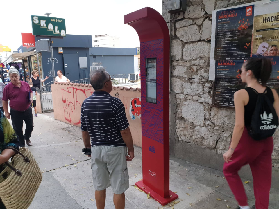 Prvi dan novog gradskog prijevoza: 'Veliki je ovo napredak od vremena kad nitko nije imao pojma kad će bus doći'