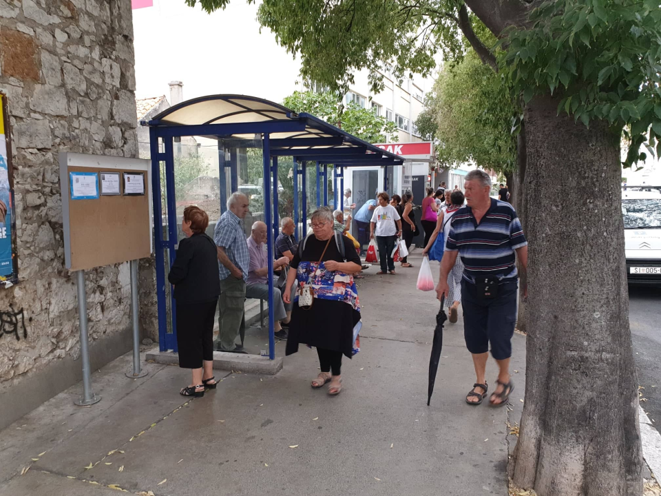 Prvi dan novog gradskog prijevoza: 'Veliki je ovo napredak od vremena kad nitko nije imao pojma kad će bus doći'