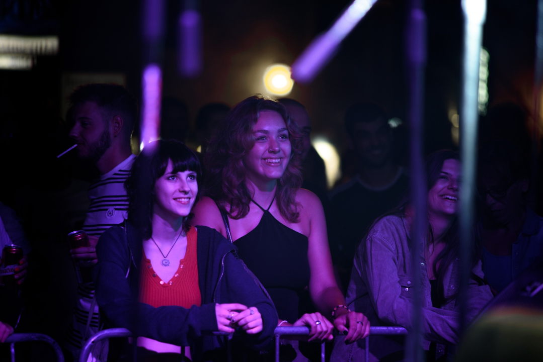 Daleka obala izazvala oduševljenje na vodičkoj rivi