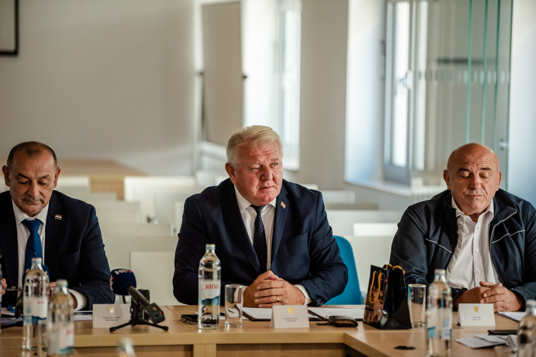 Ministar Medved u Veteranskom centru: 'Uvjeren sam da ćemo do kraja godine imati četiri ovakva centra'