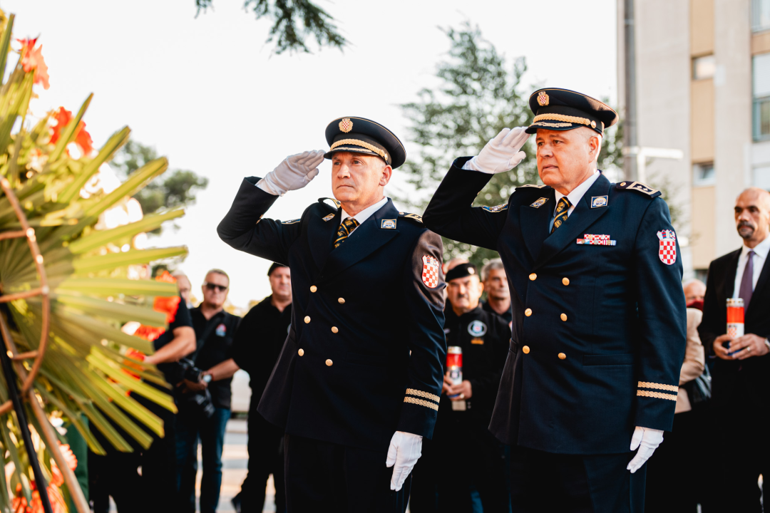 Šibenčani komemoracijom na Baldekinu i mimohodom obilježili 31. obljetnicu Rujanskog rata