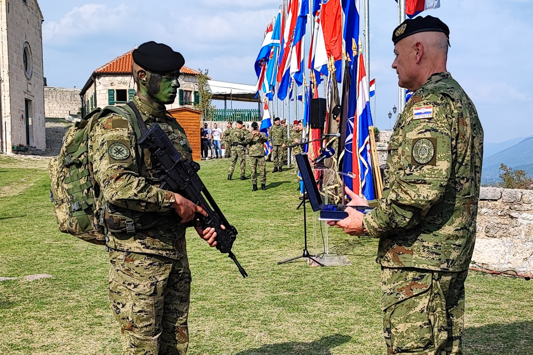 Vojnici pješačili od Udbine do Knina s opremom težom od 20 kilograma