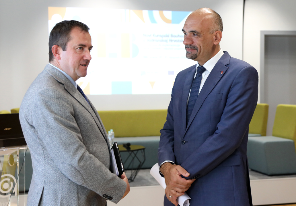 Započela konferencija Novi Europski Bauhaus u Jadranskoj Hrvatskoj: 'Ovaj projekt objedinjuje gospodarstvo, ekonomiju i umjetnost' 