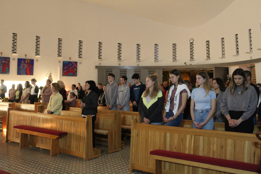 Na Šubićevcu uz pjesmu i molitvu održan Holywin