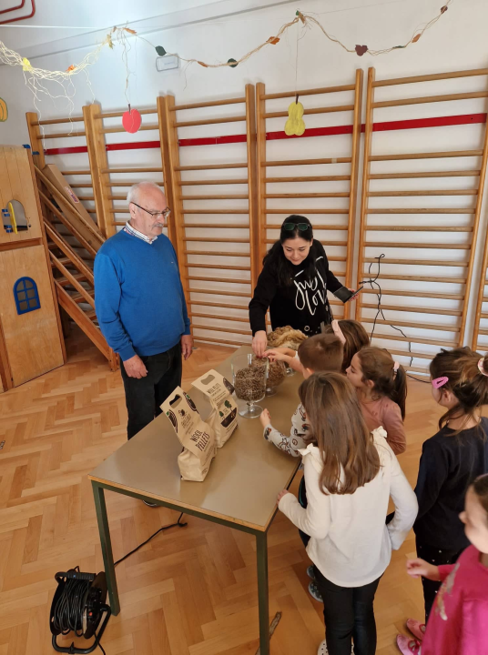 Inovatori posjetili djecu u vrtiću Vidici: 'Kad je baka po vrtu posipala otrovno gnojivo, ubila je mog ježa'