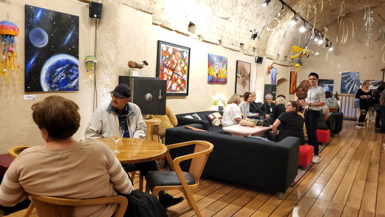 Otvorena izložba 'Boje Života' Stefana Pašare: 'Ako možeš razumjeti moju umjetnost onda možeš i mene' 