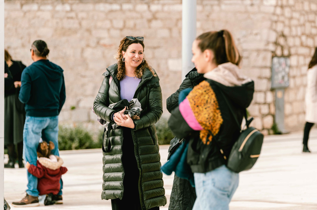 Može li gradska uprava/utvrda i dalje ignorirati šibenske roditelje? Djeca na ovim fotografijama ‘vrijede manje’